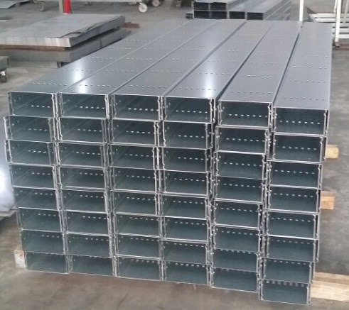 máng cáp mạ điện phân