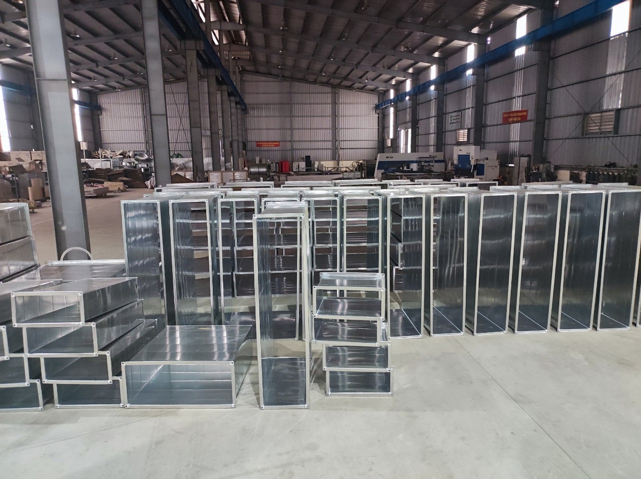ống gió sản xuất tại HVC hưng yên